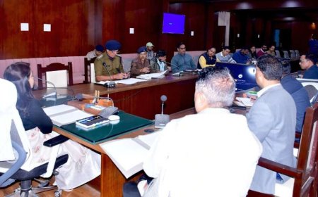 बागेश्वर: संयुक्त टीमों को नशे पर निगरानी व नियमित निरीक्षण के निर्देश