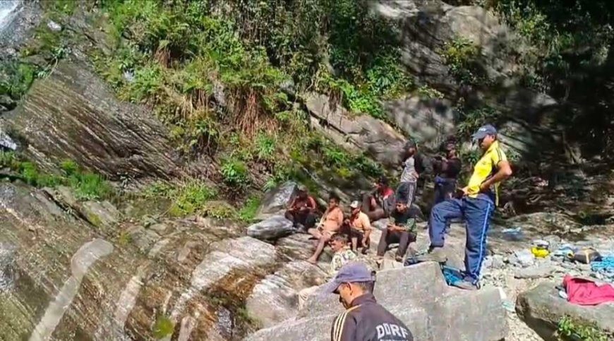 Rudraprayag: छेनागाड़ में आपदा के दो महीने बाद मलबे से मिले सात शव, दो अब भी लापता