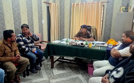 बागेश्वर में बढ़ते अपराध और छात्र नेता पर हमले के विरोध में संघर्ष वाहिनी ने दिया धरना