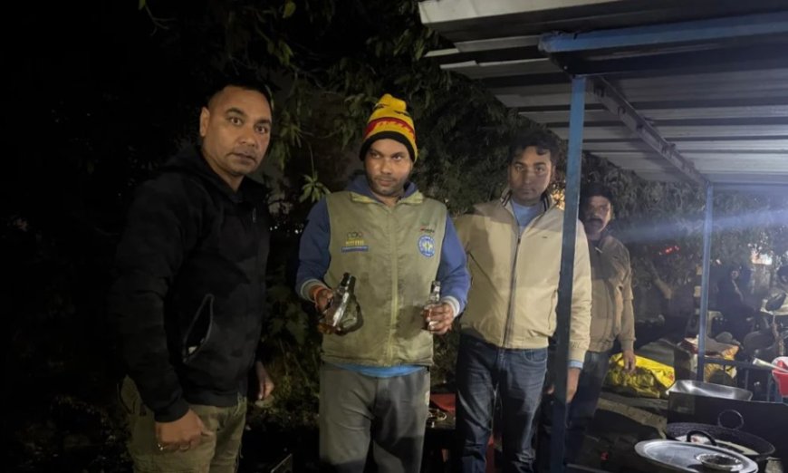 हीरानगर क्षेत्र में ताबड़तोड़ छापेमारी अभियान,ठेलों से शराब की बोतलें बरामद हुईं