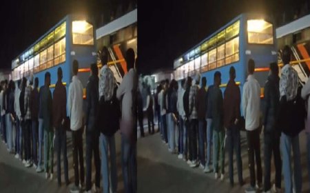 उत्तराखंड: 32 सीट वाली बस में 100 से अधिक छात्र देखकर हैरान हुए अधिकारी