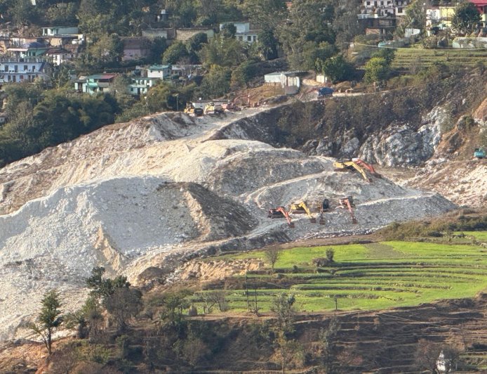 रीमा खनन प्रकरण पर ऐठानी ने भाजपा सरकार पर साधा निशाना,बताई नीतिगत विफलता
