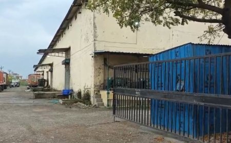 रुद्रपुर में बड़ी कार्रवाई: गोदाम से 4 करोड़ की एनसीईआरटी किताबें बरामद