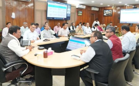 देहरादून: मुख्य सचिव की अध्यक्षता में राज्य ब्रॉडबैंड समिति की बैठक, दुर्गम क्षेत्रों में शीघ्र कनेक्टिविटी पर जोर