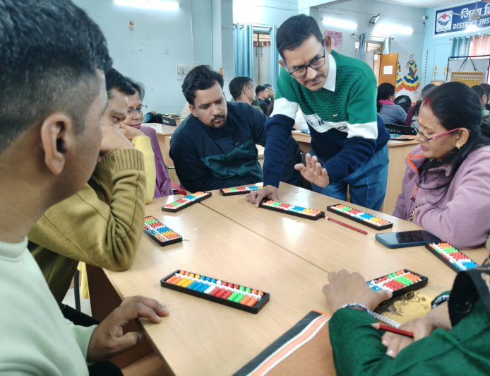 समग्र शिक्षा के तहत डायट बागेश्वर में 5 दिवसीय अबेकस प्रशिक्षण शुरू