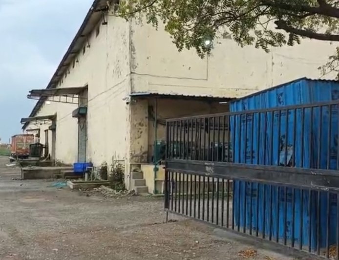 रुद्रपुर में बड़ी कार्रवाई: गोदाम से 4 करोड़ की एनसीईआरटी किताबें बरामद