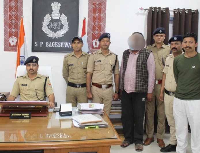 होटल से 104 जिलेटिन छड़ें बरामद, एक गिरफ्तार