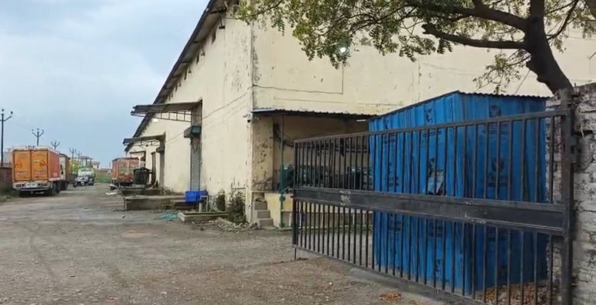 रुद्रपुर में बड़ी कार्रवाई: गोदाम से 4 करोड़ की एनसीईआरटी किताबें बरामद