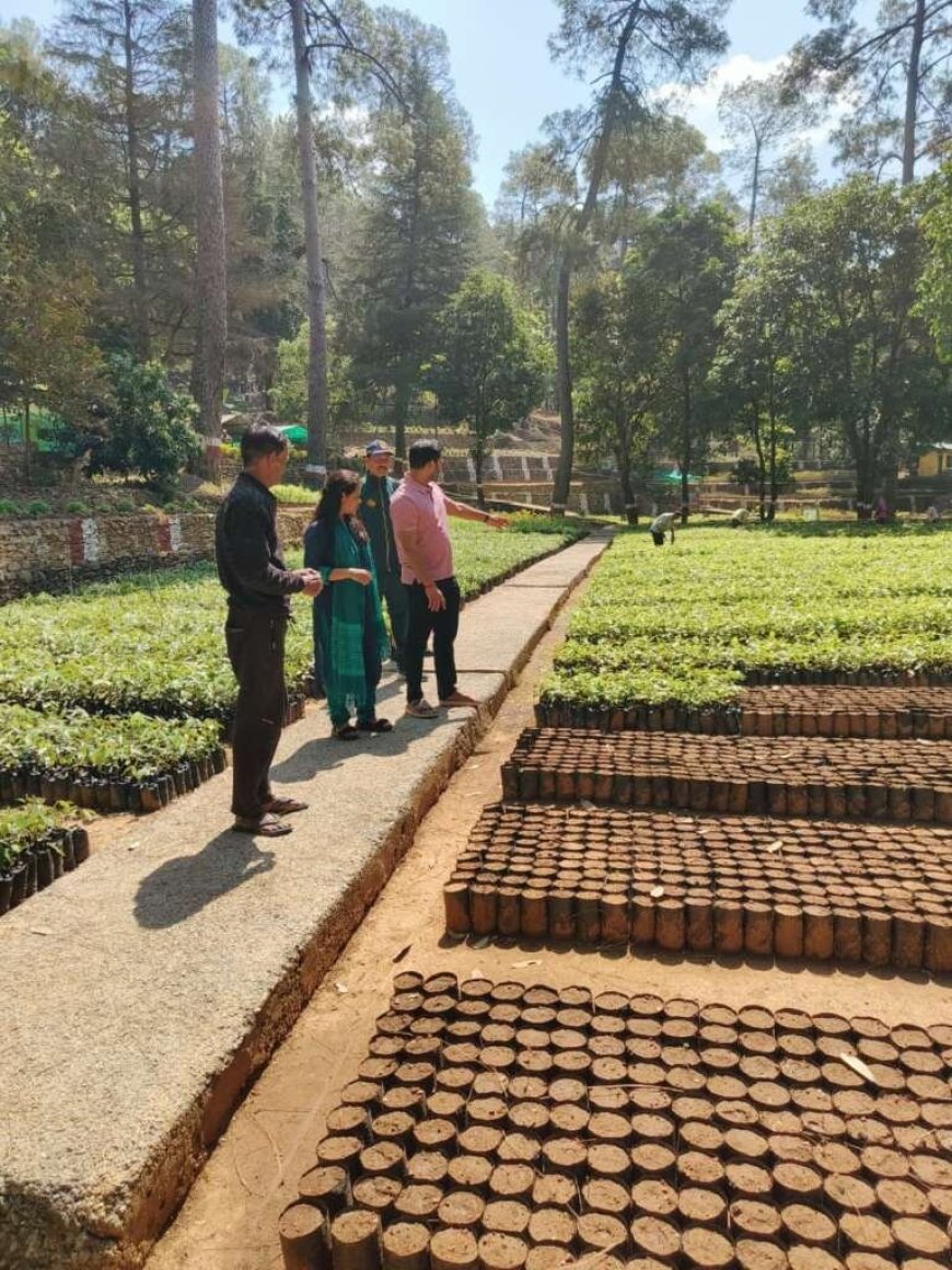 नक्षत्र वाटिका को पर्यटन हब के रूप में किया जाएगा विकसित: डीएम आकांक्षा कोंडे