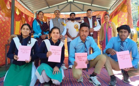नत्था सिंह पोखरियाल राजकीय इंटर कॉलेज गलियाखेत में भव्य परीक्षाफल वितरण और सम्मान समारोह