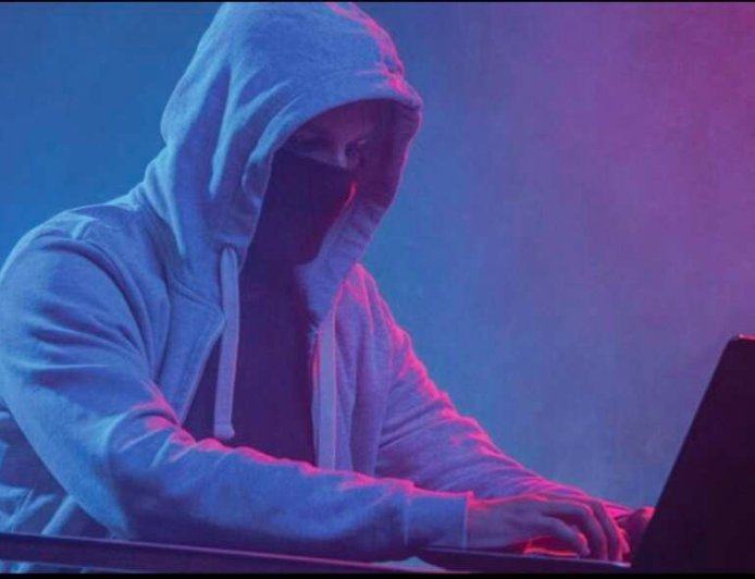 उत्तराखंड: गैस बुकिंग शिकायत पर महिला के 1.91 लाख की ठगी, साइबर जालसाजों के जाल में फंसी