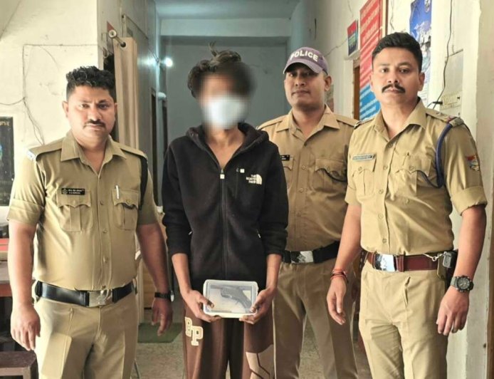 हल्द्वानी में तमंचे संग दहशत फैलाने वाले युवक की गिरफ्तारी, अवैध हथियार बरामद