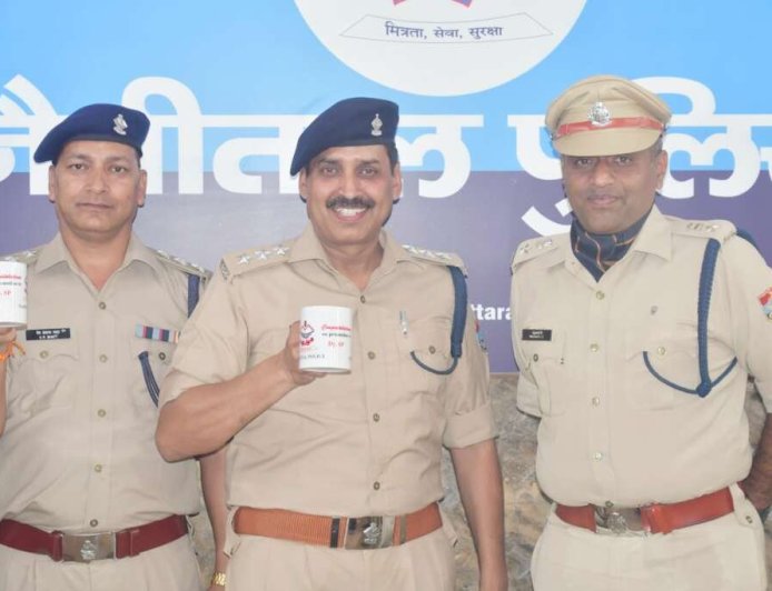 नैनीताल: नए Dy. SP बने उमेश कुमार मलिक और वेद प्रकाश भट्ट, SSP की गरिमामय अलंकरण समारोह
