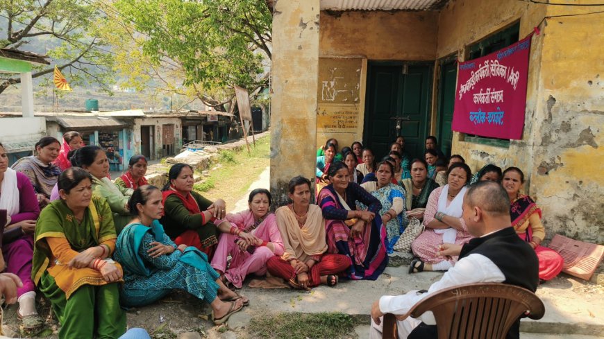 पूर्व विधायक ललित फर्स्वाण का समर्थन, आंगनवाड़ी कर्मचारियों का आंदोलन 22वें दिन भी जारी