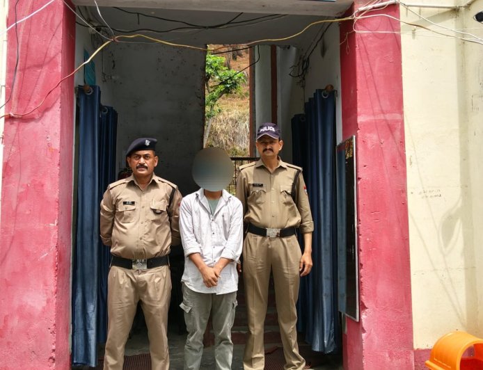 पोक्सो एक्ट के आरोपी की गिरफ्तारी: बागेश्वर पुलिस ने गाजियाबाद से की कार्रवाई