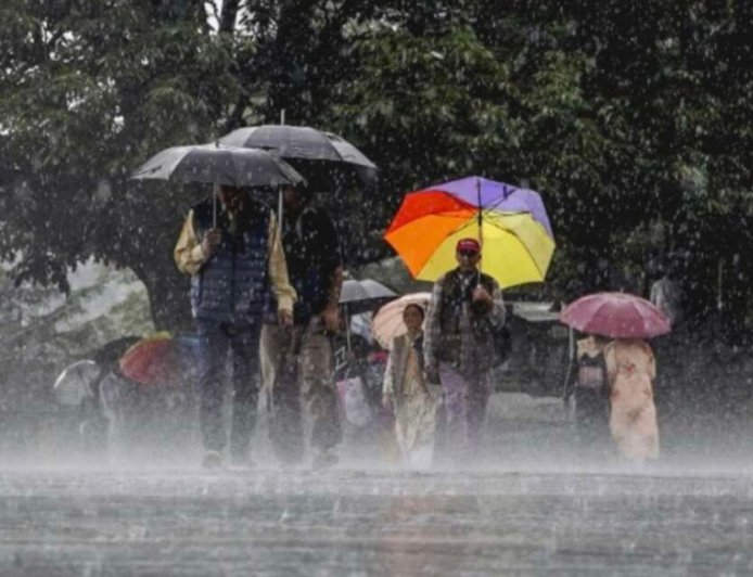 उत्तराखंड में मौसम का ताजा अपडेट: कई जिलों में आंधी-बारिश का येलो अलर्ट, 24 घंटे में बिगड़ सकता है हालात