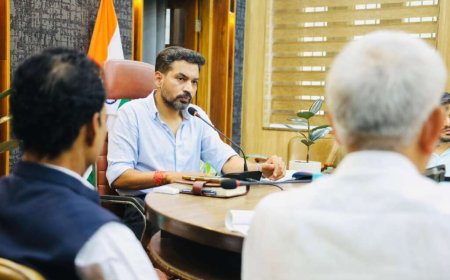 देहरादून: मतदाता सत्यापन अभियान में अद्भुत प्रगति, 98.22% गणना प्रपत्र वितरित