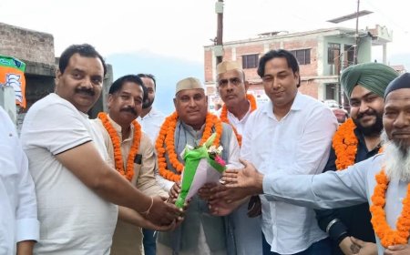 अल्मोड़ा में भाजपा अल्पसंख्यक मोर्चा का ‘12 साल बेमिसाल’ कार्यक्रम आयोजित