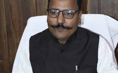 नैनीताल में अब नहीं चलेगी मनमानी! फुटपाथों पर कब्जा करने वालों पर होगा बड़ा एक्शन