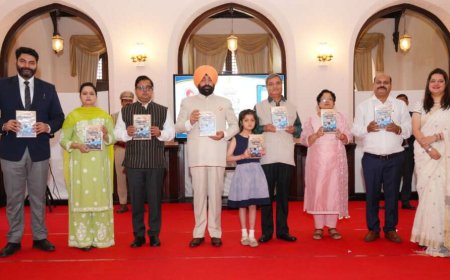नैनीताल की ऐतिहासिक धरोहर को AI का नया विस्तार: राज्यपाल ने पुस्तक एवं हेरिटेज-टूरिज्म ऐप का लोकार्पण