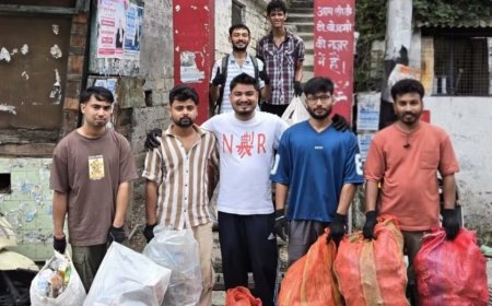 तीन सप्ताह के स्वच्छता अभियान से नीलेश्वर मंदिर मार्ग हुआ जगमगाता, स्वयंसेवकों ने किया भारी मात्रा में कचरा हटाने का कार्य