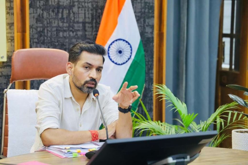 देहरादून जिला प्रशासन की नई पहल: गंभीर बीमारियों से जूझ रहे बच्चों का निःशुल्क उपचार और चिन्हीकरण कार्य में तेजी