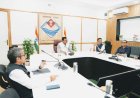 उत्तराखंड: मुख्य सचिव का सौर ऊर्जा और वित्तीय अनुशासन पर जोर