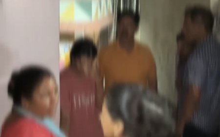 सरयू पुल पर किशोरी की जान बचाने में जुटे Ashok Kumar, बड़ा हादसा टला