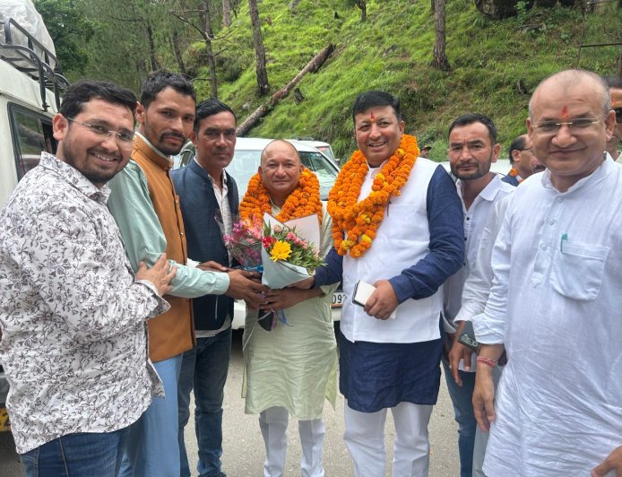 बागेश्वर में भाजपा पंचायत प्रकोष्ठ के प्रदेश संयोजक गोविंद दानू का भव्य स्वागत, कार्यकर्ताओं में जोश