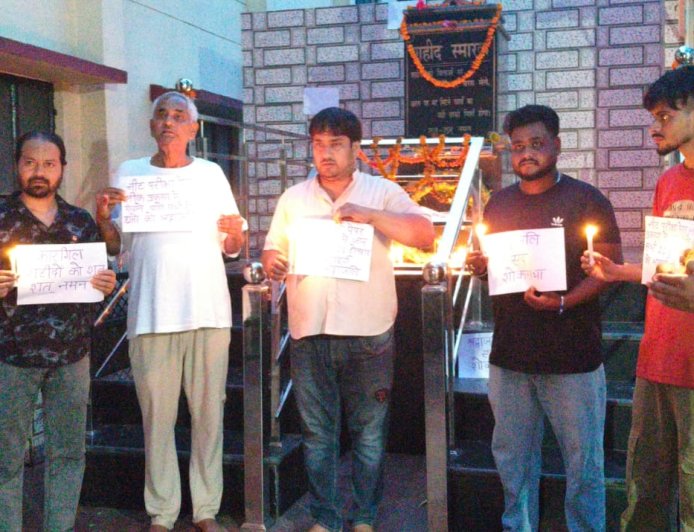 संघर्ष वाहिनी ने कारगिल शहीदों और NEET अभ्यर्थियों को दी श्रद्धांजलि, जांच की उठाई मांग