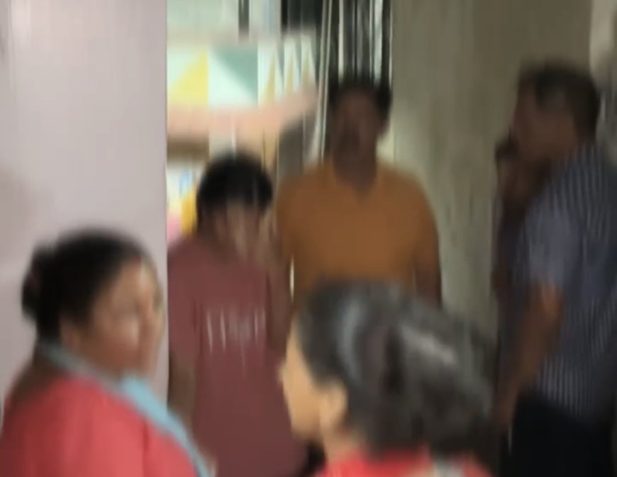 सरयू पुल पर किशोरी की जान बचाने में जुटे Ashok Kumar, बड़ा हादसा टला
