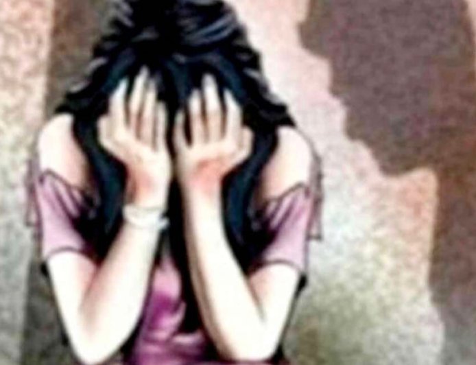 Uttarakhand Crime News: नाबालिग से दुष्कर्म, आरोपी की गिरफ्तारी के लिए पुलिस की कार्रवाई तेज